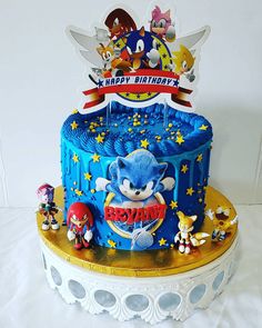 a sonic the hedgehog birthday cake on a table