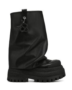 Product Description Introducing Disturb, our latest 90mm chunky boot with an asymmetric toe shape, designed for those who appreciate bold fashion statements. This boot features a wide leg fit for comfort and style, complemented by a distinctive Wolfe head ball charm for added flair. It also includes new rubber toe and heel pieces, combining durability with a modern aesthetic. Perfect for trendsetters seeking both edge and elegance, this boot is a must-have for any fashion-forward wardrobe. Featu Icon Shoes, Chunky Boots, Black Leather Boots, Heeled Loafers, Embossed Logo, Shoe Care, Trend Setter, Black Boots, Fashion Forward