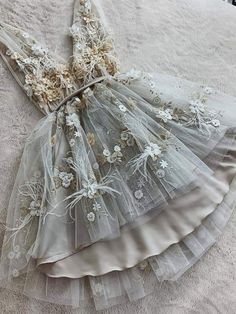 Grey Formal Dress Short, Tulle Prom Dress Short, Cornflower Blue Wedding, Gray Formal Dress, Prom Dress Short Lace, Lace Prom Dresses, Cute V, Blue Wedding Dresses, Dress Flowy