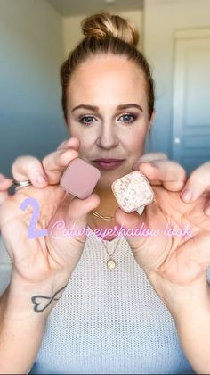 Beginner Eyeshadow, January Ideas, Simple Everyday Makeup, Angels Landing, Simple Eye Makeup, Tiny Dancer, Makeup For Beginners, Eyeshadow Tutorial