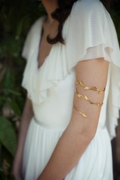 Wrap Around Delicate Branch Bracelet, Gold Leaves Arm Band, Wrap Around Wrist Bracelet, Gold Leafs B Wedding Coursage, Arm Band Jewelry, Arm Cuff Jewelry, Gold Arm Cuff, Branch Bracelet, Gold Arm Band, Leaf Headband, Unique Bridal Jewelry, Arm Jewelry