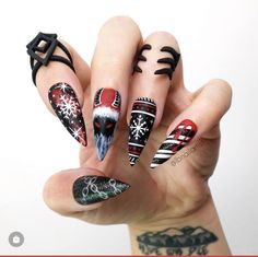 Krampus Nail Art, Krampus Nails, Black Holiday Nails, Black And White Christmas Nails, Dark Christmas Nails, Nails In Black, Black Christmas Nails, Scary Halloween Nails Design