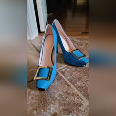 Just Reduced @! New, No Box Compare And Rare@! Make Sure You're A European 40, True To Size. No Returns Nor Refunds, So Before You Bid, Let Us Know What You Need. Ux Vivier Shoes, Roger Vivier Shoes, Roger Vivier, Size 10, Pumps, Heels, Women Shopping, Blue