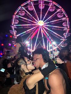 Clowns| lovers| escape| costume| rave| couples | spooky szn| water pack| feris wheel| halloween| 2022| makeup| love| kissing| tongues| Rave Couple Pictures, Escape Rave Outfits Halloween Costumes, Edc Rave Outfits Couples, Escape Halloween Rave, Escape Rave Outfits, Escape Halloween Rave Outfit, Couples Rave Outfits, Couple Rave Outfits