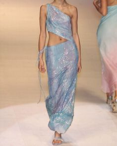 2001 Fashion, Couture Runway, Runway Models, Looks Vintage, Look Cool