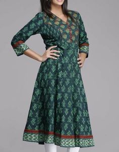 Panjabi Suit, Farida Gupta, Green Anarkali, Neck Patterns, Kurta Patterns, Summer Designs, Kurta Style, Simple Kurti Designs, Salwar Designs