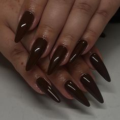 this brown is everything ���🤎 - - - - - #gelx #nailinspo #brownnails #stilettonails Brown Tips, Black French Tips, Round Nails, Brown Nails, Fire Nails, French Tip Nails, Stiletto Nails, French Nails, Nail Salon