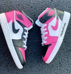 Custom Black Pink and White J1  All shoes are customized as pictured pink black and white with custom Jordan 1 logos on side .... Rosa Jordans, Nike Shoes Women Fashion, Tie Sneakers, Pink Nike Shoes, Pretty Sneakers, Trendy Shoes Sneakers, Nike Shoes Girls, Basket Style, Nike Fashion Shoes