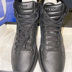 Gucci Men Shoes Gg Supreme Nero Excellent Condition Size 7 Shoes Gucci, Gucci Men Shoes, Shoes Color, Gucci Shoes, Gucci Men, Limited Time, Men's Shoes, Size 7, Gucci