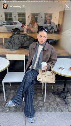 Rustic Architecture, New York Outfits, Uni Outfits, Autumn Fits, Neue Outfits, Paris Outfits, Layering Outfits, Mode Inspo, 가을 패션