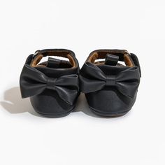 Dress your little princess in these Girls Leather Classic Bowknot Shoes! 🦋👶 Perfect for baby girls aged 0-24 months, these charming shoes feature an elegant butterfly-knot design that adds a touch of whimsy to any outfit. Made from high-quality leather, they are ideal for spring and autumn wear. The anti-slip rubber outsole ensures safe steps for your little one, while the Velcro closure makes them easy to put on and take off. With a solid pattern and a true-to-size fit, these first walkers ar Spring Mary Janes With Bow, Closed Toe, Spring Mary Janes With Bow And Closed Toe, Cute Bow Sandals With Round Toe, Cute Sandals With Bow And Round Toe, Party Mary Janes With Bow And Round Toe, Spring Gift Booties With Soft Sole, Cute Booties For Baptism, Cute Round Toe Booties For Baptism, Bowknot Shoes