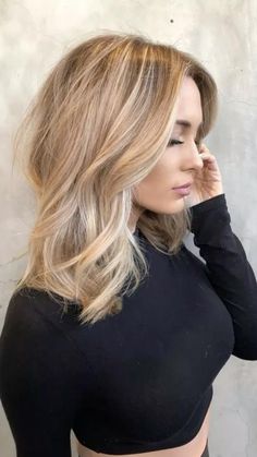 Medium Blonde Hair, Low Maintenance Hair, Medium Blonde, Blonde Hair Looks, Penteado Cabelo Curto, Hair Color And Cut, Trending Haircuts