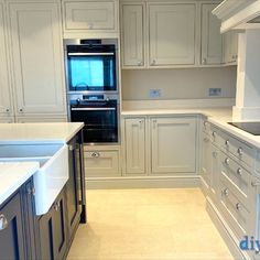 Helmsley Dove Grey Dove Grey Shaker Kitchen, Diy Kitchens, Cheap Kitchen, Kitchen Units, Dove Grey, Diy Kitchen, Kitchens