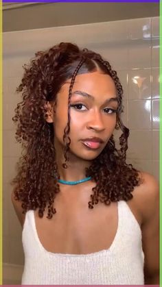 Quick Curly Hairstyles, Curly Hair Beauty, Mixed Curly Hair, Curly Hair Videos, Quick Natural Hair Styles, Cute Curly Hairstyles, Trendy Hairstyle, Curly Hair Styles Easy, Hairdos For Curly Hair