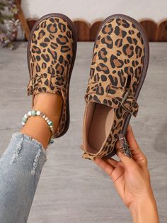 New Retro Round Toe Flat Loafers, Soft Bottom Slip-On Peas Women Shoes Rust Brown Elegant    Plain    Women Shoes, size features are:Bust: ,Length: ,Sleeve Length: Flat Loafers, Leopard Shoes, New Retro, Canvas Shoes Women, Comfortable Flats, Slingback Pump, Inspiration Mode, Chic Woman, Retro Stil