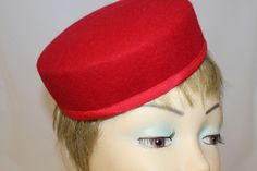 Formal Winter Cloche Mini Hat, Formal Cloche Mini Hats For Winter, Red Formal Hat For Winter, Winter Formal Red Hat, Red Formal Winter Hat, Formal Winter Red Felt Hat, Elegant Winter Hats For Gifts, Elegant Winter Hat For Gift, Elegant Winter Hats As Gifts