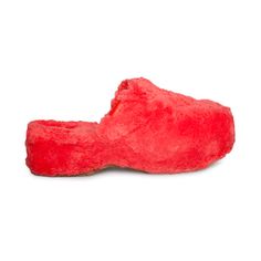 UGG Fuzz Sugar Clog Red Current Shoes - Women's – MyCozyBoots Sitting On The Porch, Ugg Store, Faux Fur Slippers, Red Marks, Fur Slippers, The Porch, Slipper Shoes, Womens Uggs, Ugg Shoes