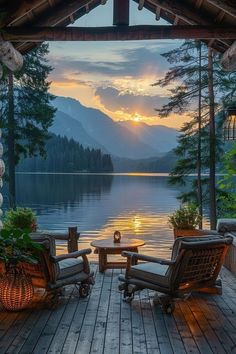 Casa Patio, Lake Cabins, Peaceful Places, Cabins And Cottages, Cabin Life, Mountain Cabin, Mountain House, Dream House Exterior, Small Wall