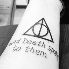 20 Awesome Minimalist Harry Potter Tattoos Harry Potter Tattoos Minimalist, Minimalist Harry Potter, Hp Tattoo, Potter Tattoo, Literary Tattoos, Harry Potter Spells, Harry Potter Tattoos, Harry Potter Tattoo, Harry Potter Obsession