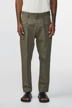 Buy your Bill 1449 Ripstop Regular men's pants from NN.07. Get free shipping on orders above 350 USD and enjoy free returns. Taxes and duties included. Styles crafted for everyday use. Loose Fit Cotton Dress Trousers, Cotton Dress Pants With Straight Tapered Leg, Relaxed Fit Cotton Dress Pants With Straight Hem, Tapered Cotton Pants With Straight Hem, Tapered Chino Cotton Twill Pants For Spring, Spring Tapered Chino Cotton Twill Pants, Fitted Chino Cotton Twill Cargo Pants With Tapered Leg, Relaxed Fit Chino Cotton Twill Work Pants Tapered Leg, Relaxed Fit Tapered Leg Chino Cotton Twill Work Pants