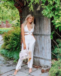 The cutest cutout jumpsuit from Shein. (Follow link for search id) Cutout Jumpsuit, Cute Summer Outfits, The Cutest, Pants Set, Two Piece Pant Set, Summer Outfits, Two Piece, Jumpsuit, Pants