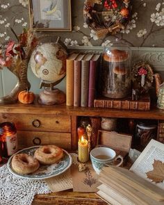 Hobbitcore Living Room, Hobbit Cottage Interior, Autumn Cottagecore Decor, Cottagecore Home Decor Living Room, Hobbit Room Decor, Cozy Tea Aesthetic, Vintage Salon Aesthetic, Hobbit Aesthetic Home, Hobbitcore Decor