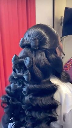 Frontal Side Part Hairstyles, 70s Black Hairstyles, Classy Hairstyles For Black Women, Frontal Wig Hairstyles, Birthday Hairstyles, Quick Weave Hairstyles, Culture Magazine, Pretty Braided Hairstyles