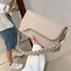 • Brand Name Shoes, Brand Collaboration, Leather Shoulder Handbags, Global Brands, Shoulder Handbag, Bag Fashion, Women's Bags, Shoulder Handbags, Saddle Bags