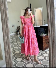 Goa trip dress Dress For Trip Outfit Ideas Indian, Goa Dress Ideas, Trip Dresses Ideas, Goa Clothes Outfits Women, Cotton Maxi Dress Indian Style, Trip Dresses For Women, Casual Cotton Maxi Dress, Goa Wear For Women, Dresses For Goa Trip For Women