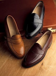 Handmade men pair of shoes, men dress moccasin shoes, dress formal shoes men sold by Bishoo on Storenvy Alligator Dress Shoes, Italy Shoes, Moccasin Shoes, Gentleman Shoes, Burgundy Shoes, Shoes Photography, Moccasins Shoes, Formal Shoes For Men, Shoes Dress