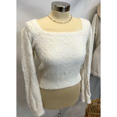 Astr The Label - Off White Eyelash Knit Fuzzy Cropped Sweater. Square Neck. Nwt. Size- L 100% Nylon Approx. Measurements: P2p- 16.5 In. Length- 20 In. Tags- Spring , Soft , Fuzzy , Y2k , Streetwear , Preppy , Boho , Western White Tops With Soft Texture, Fitted White Soft Knit Top, White Soft Knit Cozy Tops, White Soft Knit Cozy Fit Tops, White Soft Knit Tops With Cozy Fit, Fitted Cozy Knit Top, Chic Winter Tops With Soft Texture, White Fitted Cropped Sweater Soft Knit, White Fitted Soft Knit Cropped Sweater