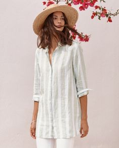 Easy Linen Tunic Farmer Fashion, Linen Tunic Shirt, White Linen Shirt, Garnet Hill, Linen Tunic, Original Clothes, Pretty Prints, Long Tunic, Linen Blouse