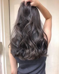 Korean Perm, Korean Long Hair, Long Hair Perm, Underlights Hair, Korean Hair Color, Change Hair, Hair Color And Cut, Permed Hairstyles, Hair Inspo Color