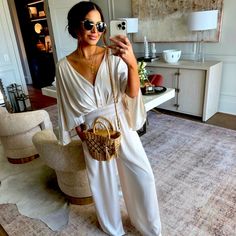 Beautiful Satin Cream Colored Jumpsuit Very Classy And Elegant New Size Small Sadly It Didn’t Fit Me. It’s Beautiful And Classy. Classy Romper, Venus In Capricorn, Colorful Jumpsuit, Satin Jumpsuit, Classy And Elegant, Fashion 2024, Two Pieces, Cream Color, Pant Jumpsuit