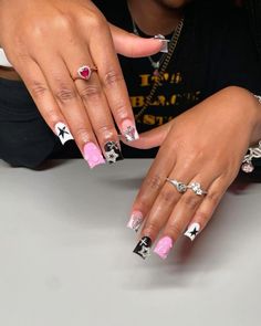 Star Charm Nails, Nail Short Nails, Short Duck Nails, Blinged Out Nails, Short Nails Inspo, Duck Nail, Charm Nails, Nails Charms, Junk Nails