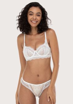 This pretty bridal bra offers a gentle boost and shape without padding, enhanced with sheer mesh and floral lace. Add more confidence to your wedding style. Chic cup shape, elegant and sexy Unlined underwire cups Side wings mesh band subtly smooths your back Adjustable straps Traditional hook-and-eye closure For small boobs Bra For Small Bust, Summer Tank Top Outfits, Bras For Backless Dresses, Measure Bra Size, Bridal Bra, Unlined Bra, Lace Bridal, Champs Elysees, Bare Necessities