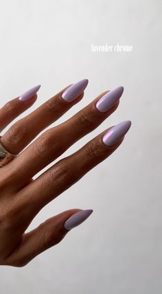 Lavender Chrome Nails - spring trend 2024 nails, chrome nails, spring nail color, lavender nails #purplenails 2023 Nails Chrome, Chrome Nails Spring, Lavender Chrome Nails, Lavender Chrome, Spring Nail Color, Purple Chrome Nails, 2023 Nails, Nails Chrome, Lilac Nails