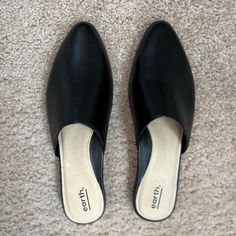 New In Box Black Loafers Casual Synthetic Mules For Office, Everyday Black Round Toe Mules, Everyday Black Mules With Round Toe, Black Mules For Everyday Spring Wear, Black Slip-on Mules For Everyday, Black Everyday Slip-on Loafers, Black Slip-on Loafers For Everyday, Earth Shoes, Black Loafers