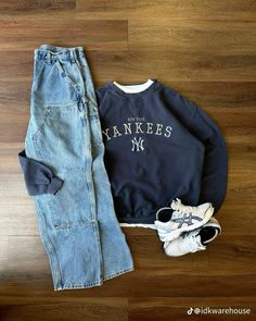 Men’s Outfit Streetwear, Mens Clothing Styles Vintage, Vintage Sports Outfit, Fall Vintage Outfits Men, Comfy Mens Outfits, Outfit Inspirations Men, Mens Vintage Outfits, Vintage Men Outfit, Vintage Streetwear Men Outfits