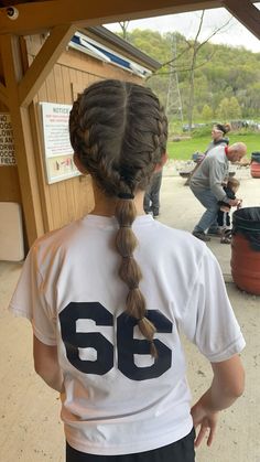 #braids #hair #gameday Hair For Sports Easy, Medium Length Sports Hairstyles, French Bubble Braids, Soccer Mom Haircut, Mom Hairstyles Short, Gameday Hair, Simple Volleyball Hairstyles, Basketball Hair, Football Hairstyles