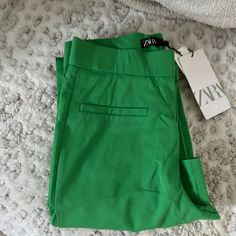 New Is Stretch It Has A Small Black Stain On One Edge Of The Pant Leg. Green Stretch Ankle-length Capris, Green Ankle-length Capris For Summer, Green Ankle-length Summer Capris, Green Summer Capris, Fitted Green Capris For Summer, Green Capris For Workwear In Spring, Green Capris For Spring Workwear, High Waist Green Capris For Summer, High Waist Green Capris For Spring