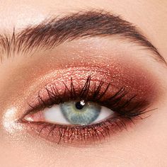 Sparkly Eye Makeup, Gold Eyeshadow Looks, Luxury Palette, Tutorial Eyeliner, Mekap Mata, Cat Eye Makeup