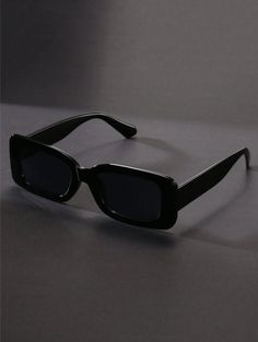 Complete your summer look with these stylish black square frame sunglasses. Inspired by the Y2K fashion trend, these oversized unisex sunglasses add a bold touch to any outfit. Whether you're hitting the beach or strolling around the city, they offer the perfect blend of fashion and functionality. Lightweight and comfortable to wear, these sunglasses are an essential accessory for sunny days. Great for men and women alike, they're the ideal choice for anyone looking to elevate their summer style Summer Beach Accessories, Oversized Y2k, Summer Accessories Beach, Y2k Sunglasses, Square Frame Sunglasses, Beach Accessories, Black Square, Unisex Sunglasses, Square Frame