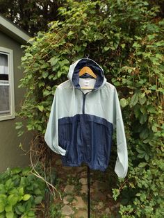 Vintage 80s Windbreaker XL size and great minimalist cut and color. Made by SPARX with their iconic logo on the tag, this is a great find for anyone looking for a 80s vintage windbreaker but also for anyone that wants a totally practical jacket in good condition too! Size XL so could work as a oversize windbreaker fit or a standard fit too. A great find for someone's vintage collection! Thanks for visiting www.etsy.com/shop/fleecenstuff - take a look around the shop for more vintage 80s and 90s clothing too! Size: XL Armpit to Waist: 14 inches Neckline to Waist: 24 inches Armpit to Armpit: 27 inches *Live outside of the USA and Canada? Contact us for a shipping quote. Facebook: https://www.facebook.com/fleeceandstuff2015/ Instagram: https://www.instagram.com/fleecenstuff/ @fleecenstuff Pin 80s Windbreaker, 90s Clothing, Vintage Windbreaker, Iconic Logo, Oversized Jacket, 80s Vintage, Cut And Color, Nike Jacket, Vintage Collection