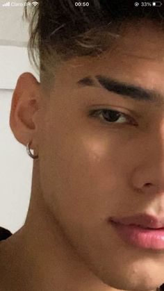 Line On Eyebrows Men, Eye Brow Cut Line For Men, Line In Eyebrow Men, Split Eyebrow Men, Types Of Eyebrow Slits, Slits In Eyebrows, Bushy Eyebrows Men