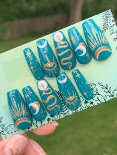 Summer Nails Medium, Deco Nails, Hand Painted Nails, Western Nails, Nail Goals, Witchy Nails, Medium Coffin, Art Deco Nails, Lovely Nails