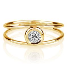 Handmade and vintage inspired, this timelessly elegant 14/18k yellow gold solitaire diamond ring is meticulously crafted with central bezel set Unique Diamond Ring, Bezel Set Diamond Ring, Bridal Jewels, Bezel Engagement Ring, Yellow Gold Solitaire, Engagement Ring Unique, Ring Settings, Unique Diamond Rings