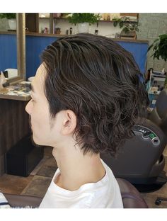 Mens Hairstyles Medium, Permed Hairstyles, Long Wavy Hair, Girl Short Hair, Mens Hairstyles Short, Short Curly Hair