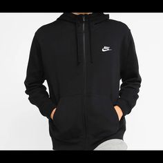 The Nike Sportswear Club Fleece Hoodie Combines Soft Fabric With Simple Street Style That's Versatile Enough For Everyday Use. With A Full Zipper That Goes To The Chin, It's The Perfect Extra Layer On A Chilly Day Nike Zip Up Fleece, Nike Fleece Zip Up Hoodie, Simple Street Style, Black Nike Hoodie, Brown Crewneck, Nike Sportswear Club Fleece, Camouflage Hoodie, Nike Pullover, Nike Zip Up