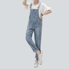 Feel the nostalgia and be the epitome of chic with our 2023 Spring-Summer Collection Women's Denim Jumpsuit a Nineties-inspired masterpiece!Why You'll Fall In LoveThis denim jumpsuit is the perfect mix of the Pre-millennium traditional style and... Womens Denim Jumpsuit, Jumper Style, Jeans Overall, Denim Patterns, Stylish Blouse, 90s Inspired, Current Fashion Trends, Ankle Length Pants, Light Wash Jeans